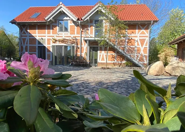 “Stadt-Land-Scheune” - Luxurioes In Alten Gemaeuern