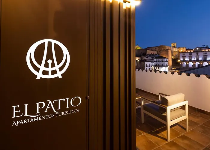 Apartamentos El Patio - Modernos Con Vistas En Plaza Mayor