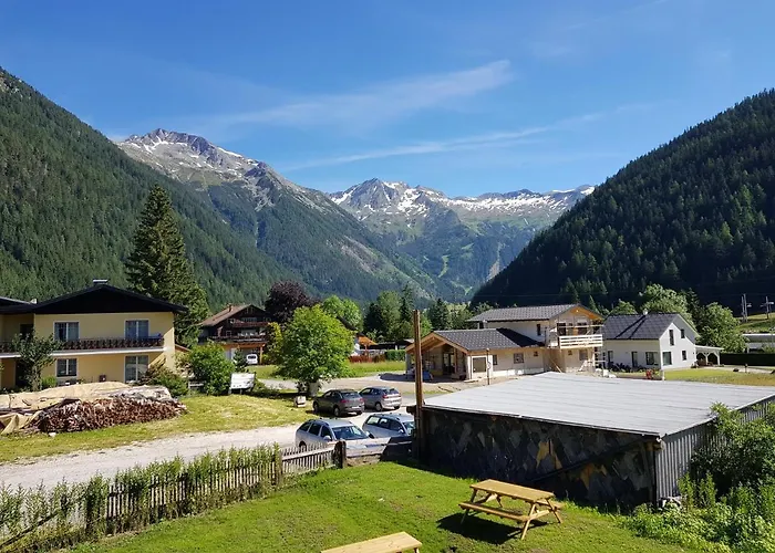 Haus Jolomo