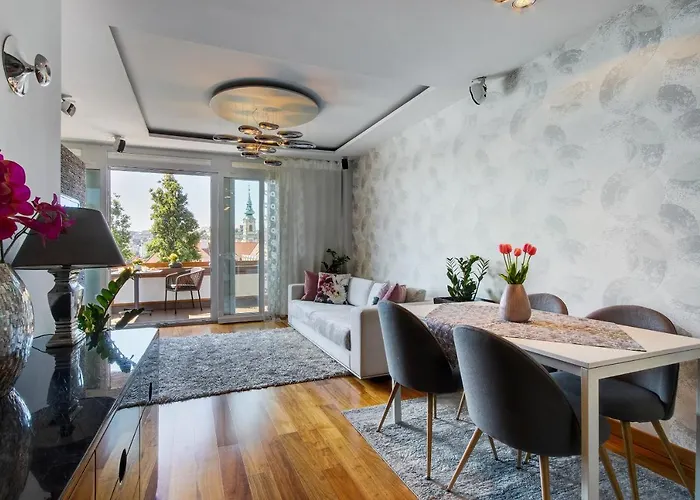 Danube Pearl Boutique Apartment