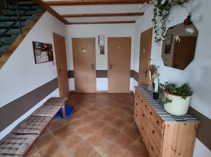 Ferienwohnung Reinhardt Steinhuebel