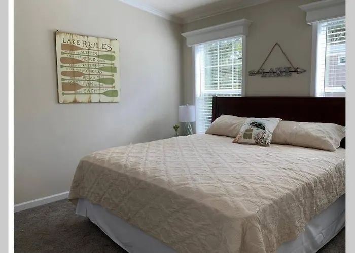 Cozy Resort Home Near Disney & Orlando Parks