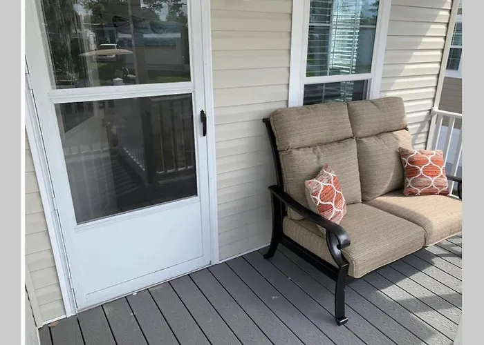 Cozy Resort Home Near Disney & Orlando Parks