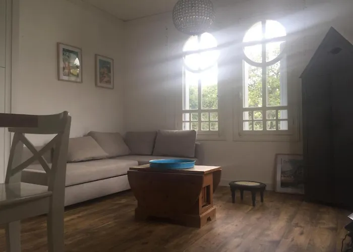 Duplex Idealement Situe