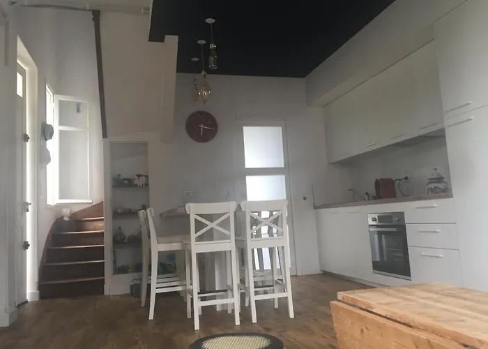 Duplex Idealement Situe