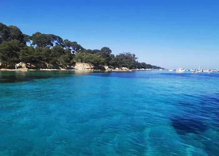 Un Havre De Paix Au Coeur De Mougins