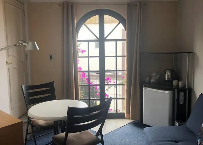 Amplia Habitacion Tipo Ejecutiva Con Bano Y Acceso Privados