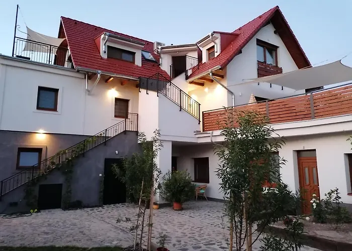 Szigligeti Mandula Kert Vendeghaz