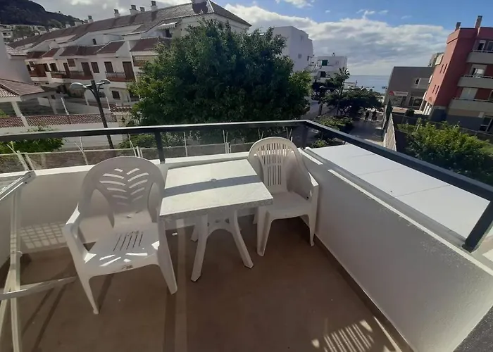 Apartment Near The Beach