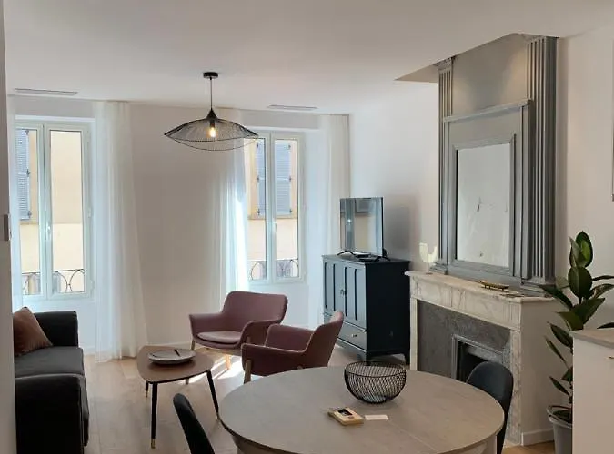 3 Pieces Neuf Au Coeur De Grasse - Tout A Pied - Wi-Fi & Parking