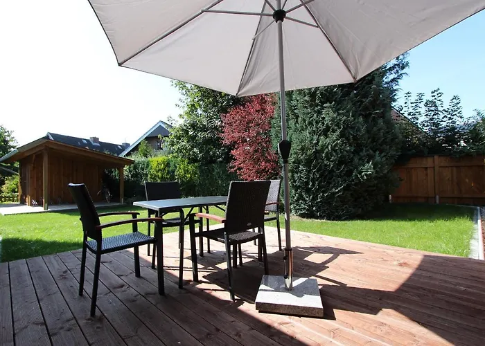 Haus Heckenrose Whg 4 Gartenhaus