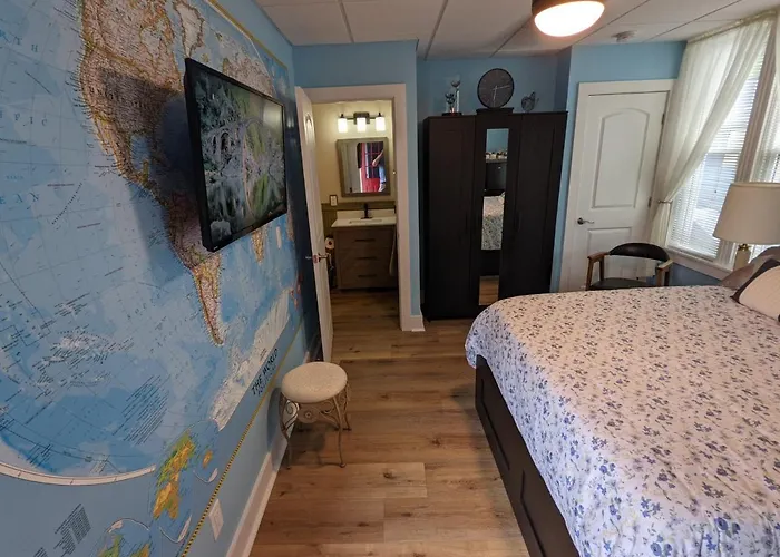 The Estate Studio In Downtown Milford