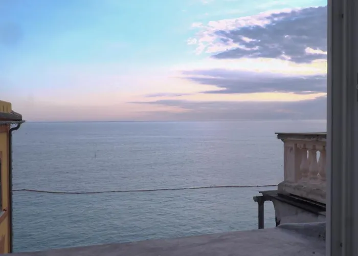 Via Garibaldi 75 - Attic sea view