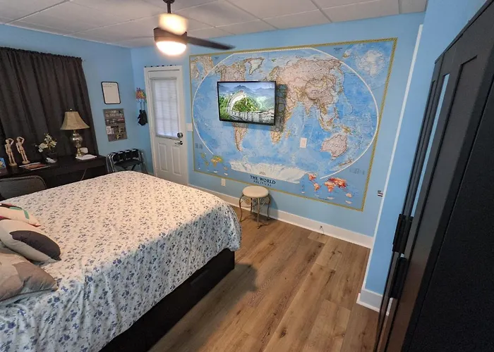 The Estate Studio In Downtown Milford