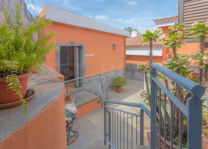 Rural Apartments With Community Pool