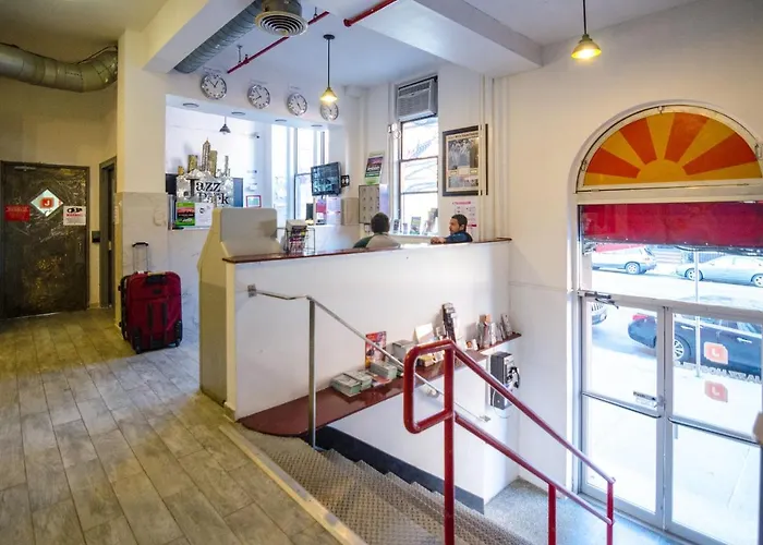 Beach Hotels Jazz On The Park Hostel