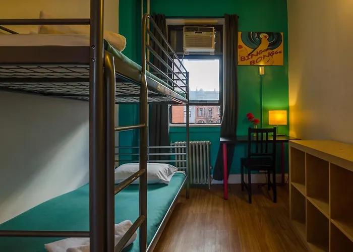 Beach Hotels Jazz On The Park Hostel