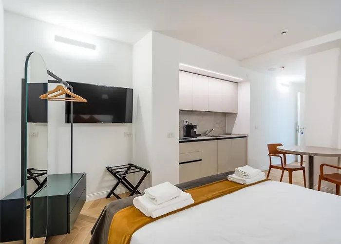 Joivy Premium Apartments - Trieste Mazzini