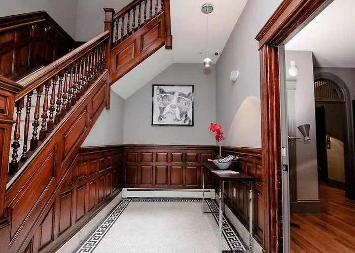 A Stylish Stay W/ A Queen Bed, Heated Floors.. #22