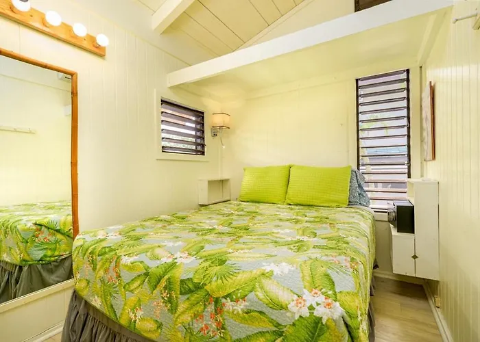 Pali Kai Cottage 17 A, Ocean Bluff, Nawiliwili
