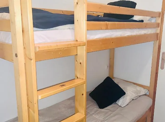 Studio Montagne pieds des pistes et départ de randonnée Été comme Hivers