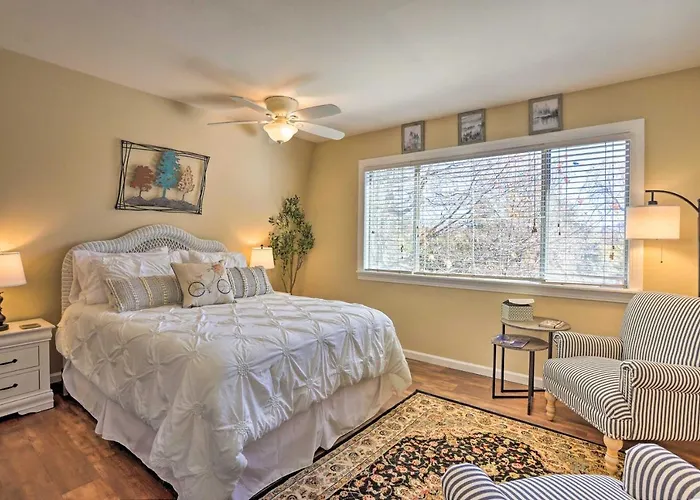 Lake Arrowhead Studio Near Hiking W/ Hot Tub