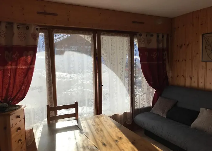 Charmant Appartement 6-8 Personnes Au Coeur Du Village A Proximite Lac Et Pistes De Ski