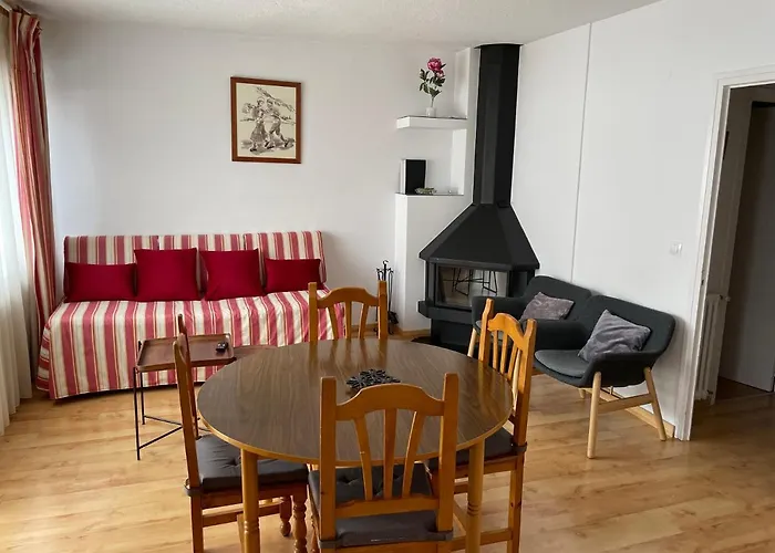 Apartaments Casa Vella Popaire