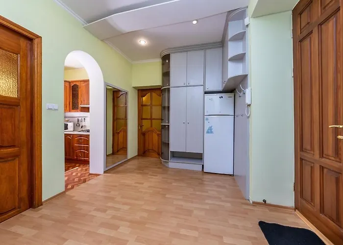 Alex Apartments Near Independence Square - Kiev
