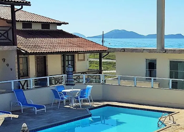 Praia das Dunas Beach House - Conforto e Lazer em casa de condomínio à Beira-mar