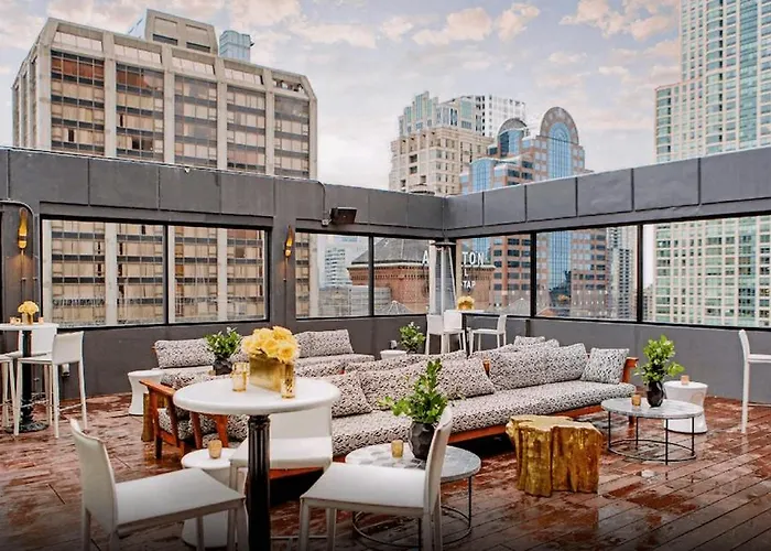 In Luxury hotels Chicago Collection Magnificent Mile