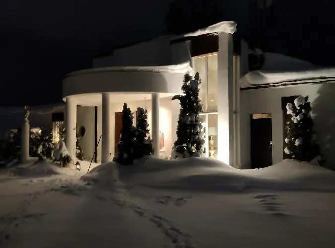 Pikkukoti Villa