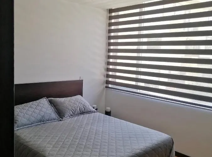 Suite Amoblada En El Sector Del Quito Moderno