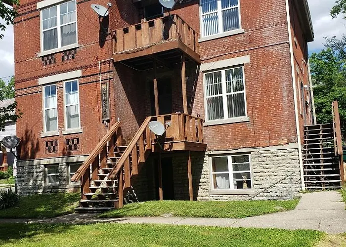 Modern Rustic Split Level With Balcony