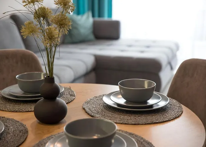 Marina Apartment By Dora
