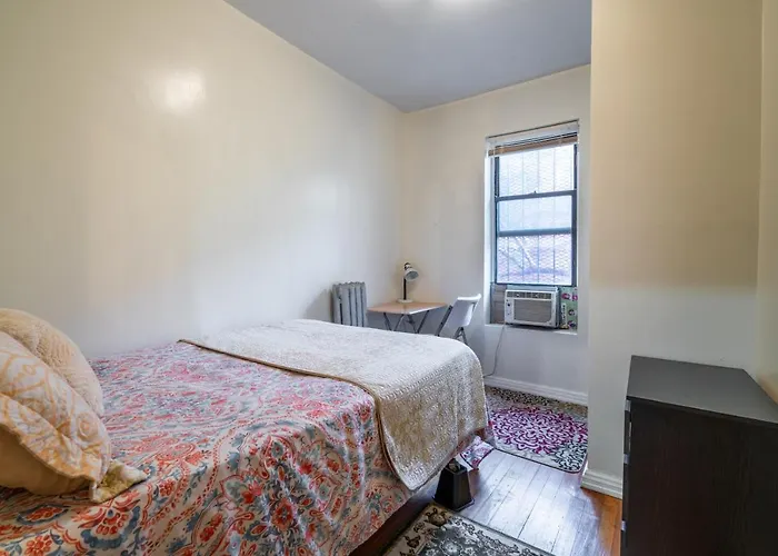  Eastern Parkway Guest House