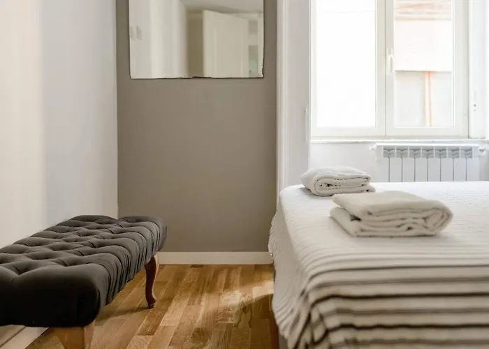 Stay In Naples Flats