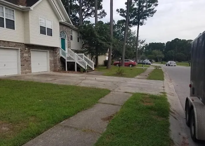 Lovely Two-Story House With Spacious Backyard