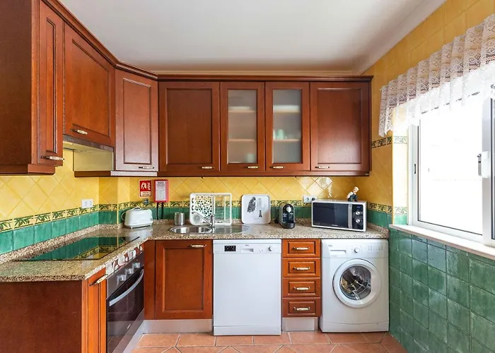 Villa Marquez Apartments