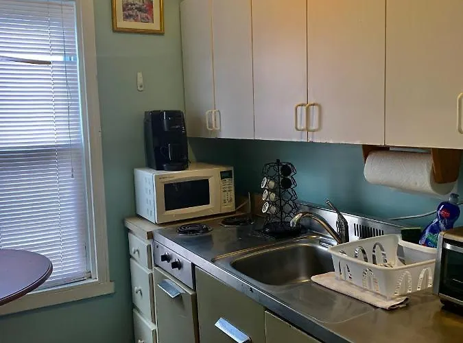 1Br-Free Parking-Boston To Providence On I-95