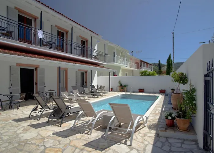 Nicola'S Apartments