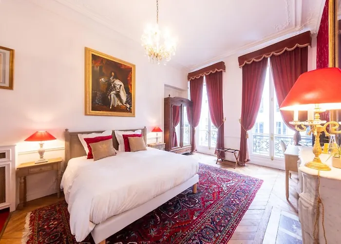4 sterren hotel: Maison De Lignieres - Guest House - Paris Quartier Champs-Elysees