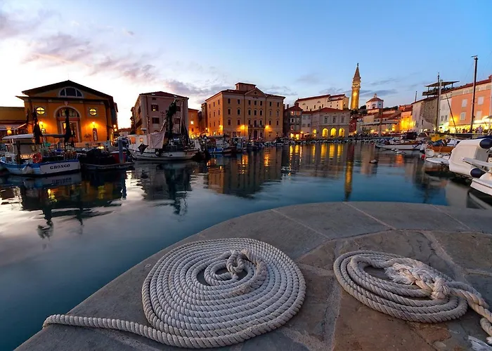 Traditional Piran Studio