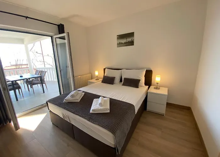 Maritom Apartments
