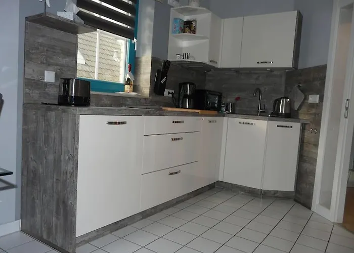 1 Raum Apartment Seestern Am Neuensiener See Inklusive 2 Raeder