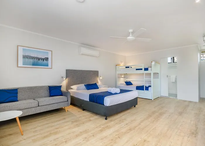 Cheap hotels Beach House