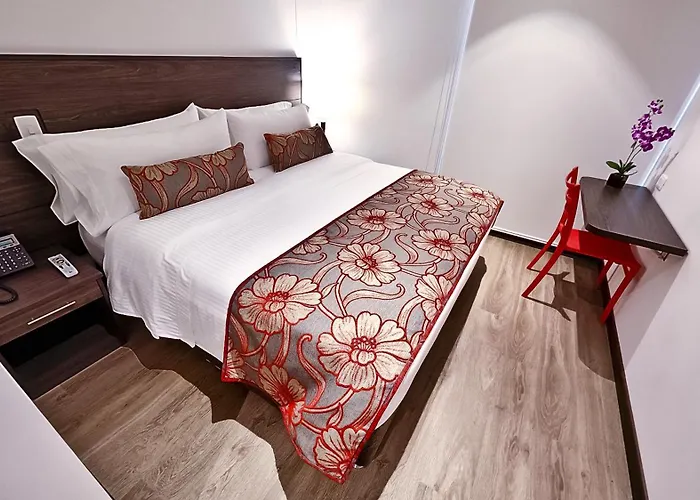 Hotel familiar: Az Hotel