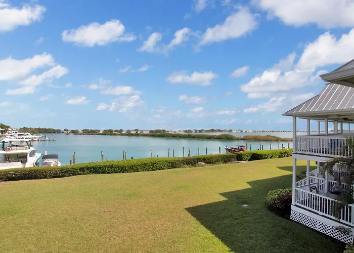 Majestic Marina Villa- 2 Bedroom Village At Hawks Cay