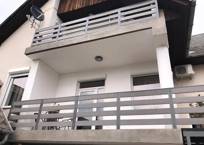 Pupos Apartman Szigliget
