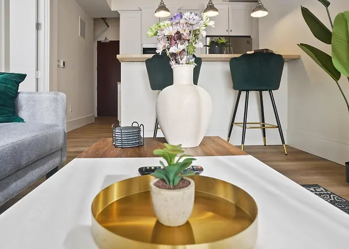 Clover Luxury High-Rise Downtown South Bend